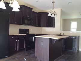 Beautiful Brand New Home Near Everything!! in Clayton, NC (Photo 3 of 3)