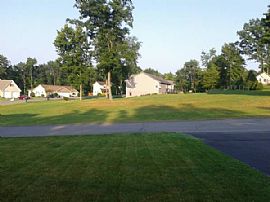 Gorgeous 5 Bed Pool House in Du Bois, PA (Photo 12 of 12)