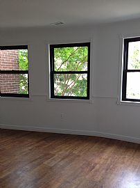 Stunning Remodeled Mt. Vernon Condo with Parking in Baltimore, MD (Photo 5 of 11)