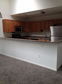 Stunning Remodeled Mt. Vernon Condo with Parking in Baltimore, MD (Photo 9 of 11)