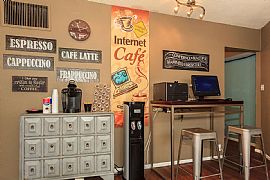 Beautiful Renovated 1br For Rent! in Tempe, AZ (Photo 2 of 7)