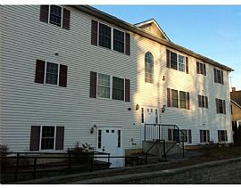 Room For Share in Worcester, MA (Photo 2 of 2)