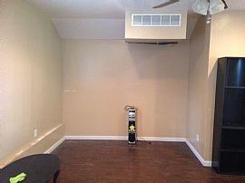 1 Bdrm Studio Near Ou Health Sci/ Downtown  in Oklahoma City, OK (Photo 8 of 8)