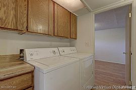 Wonderful 2bedroom Newly Remodeled Duplex in Anchorage, AK (Photo 6 of 9)
