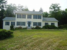  This Three Bedroom Colonial Has So Much to Offer!  in Concord, NH