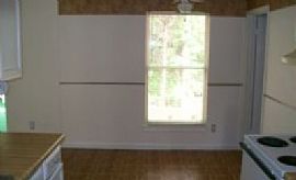 This Ranch Style Home Features 3 Bedrooms, 2 Full Baths in Charlotte, NC (Photo 4 of 8)