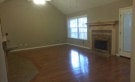 This 3 Bedroom, 2 Bath Home in Fayetteville, AR (Photo 5 of 7)