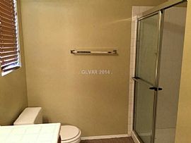 4 Bedrooms and 2.5 Bathrooms Great Appliances  in Las Vegas, NV (Photo 8 of 8)