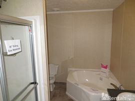  Wonderful 3bed 2bth in a Nice Looking and Quiet Neighboor   in Emerson, GA (Photo 2 of 6)