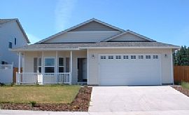 Cute 3bedroom 2baths Ranch Home Off Padden Parkway! in Vancouver, WA (Photo 4 of 4)