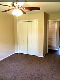 4 Bdrm - Beautiful, Updated Home in Wedgewood - Near Hulen in Fort Worth, TX (Photo 6 of 7)