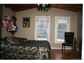 A Single Family Home in Avon,Ct in Avon, CT (Photo 7 of 12)