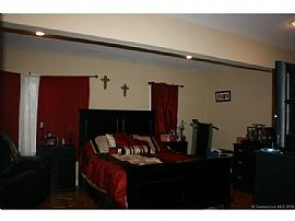 A Single Family Home in Avon,Ct in Avon, CT (Photo 8 of 12)