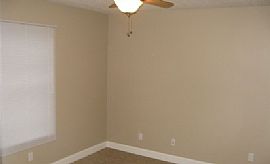 Executive Town Homes Located in North Canton in Canton, OH (Photo 3 of 10)