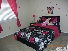  Christmas Offer in San Antonio 3bdrm 2.5bth in a Nice Neighboo in San Antonio, TX (Photo 7 of 7)