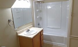 This 2100 Sq. Ft. Condo Is Situated Near The East in Rockford, IL (Photo 3 of 4)