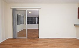   Wonderful 4bedrm 2bth in Nice Neighborhood in Tempe, AZ