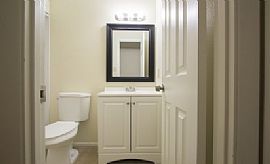   Wonderful 4bedrm 2bth in Nice Neighborhood in Tempe, AZ (Photo 2 of 9)