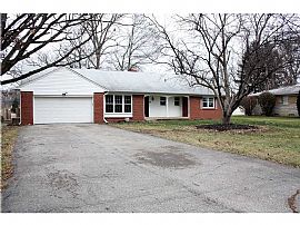 Spacious 3000+ Sq Ft Home on Large Lot. in Indianapolis, IN