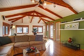 Charming 1 Bedroom/1 Bath Condo in Berkeley, CA