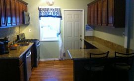 Beautiful House For Rent Three (3) Bedrooms with Back Yard in Arverne, NY (Photo 4 of 8)