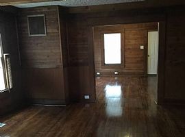 This 4b/2b Housefridge and Stove Included in Birmingham, AL (Photo 3 of 8)