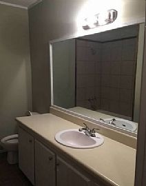 This 4b/2b Housefridge and Stove Included in Birmingham, AL (Photo 7 of 8)