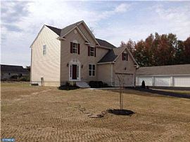  Wonderful 4bedrm 2.5bath in a Nice and Quiet Neighborhood in Magnolia, DE (Photo 7 of 8)