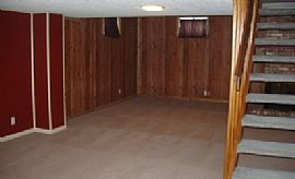 Outstanding 3 Bedroom 2 Full Bath Ranch Style Home in Topeka, KS (Photo 4 of 8)