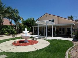 Beautiful Detached Spacious House in Upland. 4 Bedrooms, 3 Bath in Upland, CA (Photo 2 of 12)