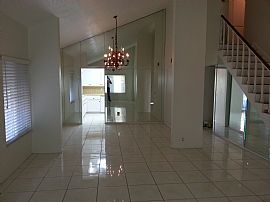 Beautiful Detached Spacious House in Upland. 4 Bedrooms, 3 Bath in Upland, CA (Photo 7 of 12)