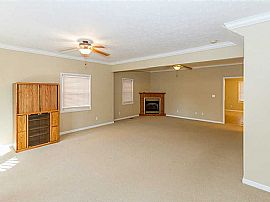 In The Heart of Indy Close to Iupui in The Ransom Place Histori in Indianapolis, IN (Photo 2 of 4)