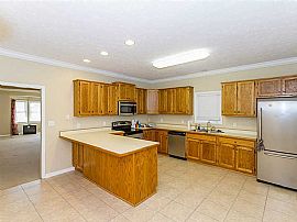 In The Heart of Indy Close to Iupui in The Ransom Place Histori in Indianapolis, IN (Photo 3 of 4)