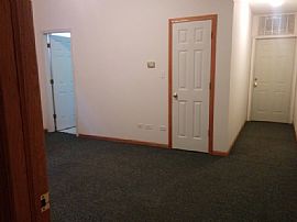  3 Br/3 En-Suite Ba Duplex Apt.-Lincoln Park/depaul Area in Chicago, IL (Photo 9 of 12)