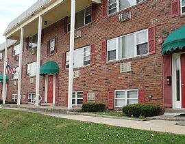 Large Floor Plan - One Bedroom in Clifton Heights, PA