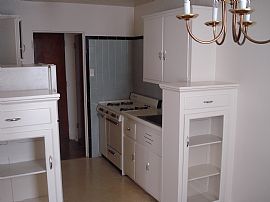 69th St Shopping Down The Street - One Bedroom in Upper Darby, PA (Photo 4 of 7)