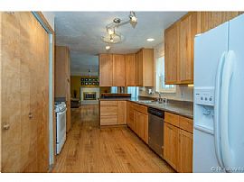 Spacious Two Story with Five Bedrooms  in Aurora, CO (Photo 3 of 3)