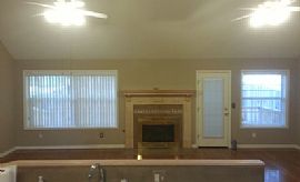 This 3 Bedroom, 2 Bath Home Is Absolutely Amazing in Fayetteville, AR (Photo 8 of 9)