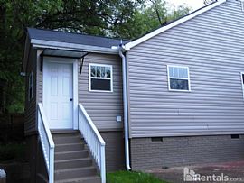 Gorgeous 3 Bedroom 2 Bath in Downtown Greenville in Greenville, SC (Photo 6 of 6)