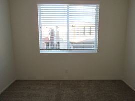 Nice 3 Beds 2 Baths 1,600 Sqft in Las Vegas, NV (Photo 7 of 8)