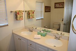 This Beautiful 3 Bedroom 2 Bath 2 Car  in New Port Richey, FL (Photo 8 of 12)