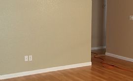 Charming 3 Bedroom 2 Bath Home Has An Extra Large Open Kitchen in Reno, NV (Photo 4 of 6)