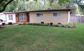 Come Explore This Beautifully Shaded 4 Bedroom 2 Bath Home Loca in Aurora, IL