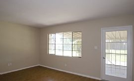 Enjoy The Comfort of This Cozy 3 Bed, 2 Bath Home in San Bernardino, CA
