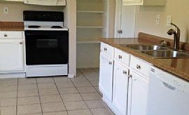 A Charming and Move-In Ready 3 Bedroom, 1 1/2 Bathroom Home in Denton, TX (Photo 3 of 7)