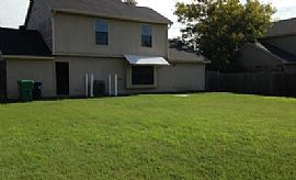 A Charming and Move-In Ready 3 Bedroom, 1 1/2 Bathroom Home in Denton, TX (Photo 7 of 7)