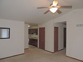 945 Twilight Drive in North Liberty, IA (Photo 6 of 9)