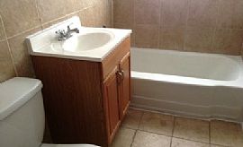 3 Bedroom and 2 Bathroom Home Available For Rent in South Holland, IL (Photo 4 of 10)