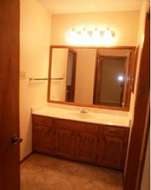 Beautiful Home in Woods of Shavano 3 Bdrm,2 Bth in San Antonio, TX (Photo 7 of 11)