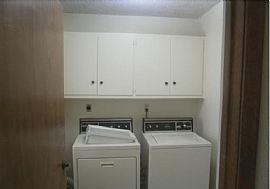 Beautiful Home in Woods of Shavano 3 Bdrm,2 Bth in San Antonio, TX (Photo 9 of 11)